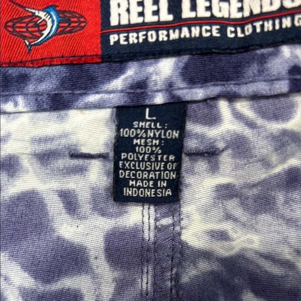 Reel Legends performance, nylon multi pocket, Blue active wear Shorts size L